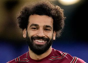 لاعب آرسنال السابق أتمنى انضمام محمد صلاح لـ برشلونة وسأشجع مصر في أمم إفريقيا