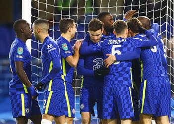 فيديو تشيلسي يضع قدم ا في نهائي كأس كاراباو بثنائية أمام توتنهام