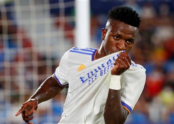 تشكيل ريال مدريد ضد فالنسيا فينيسيوس جونيور يقود الهجوم