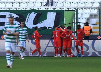 بمشاركة كوكا كونيا سبور يسقط على أرضه أمام سيفاس سبور في الدوري التركي