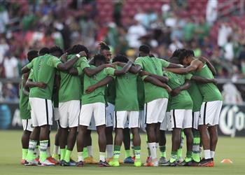 تشكيل نيجيريا ضد مصر في كأس أمم إفريقيا ثلاثي هجومي