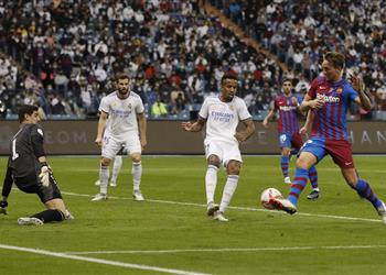 فيديو تعادل برشلونة وريال مدريد في الشوط الأول خطأ ميليتاو ولدغة فينيسيوس