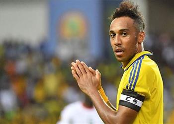 أوباميانج يتعافى من كورونا ويعود لتدريبات الجابون قبل مواجهة غانا