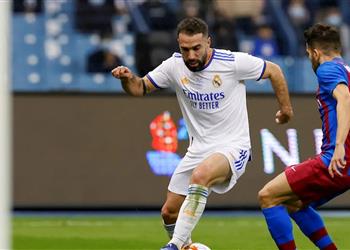 آس ريال مدريد يشكك في نتيجة مسحة كورونا لـ كارفاخال