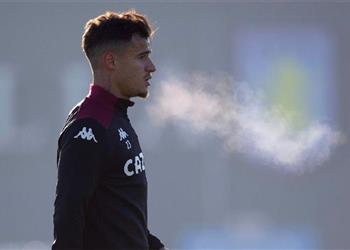 كوتينيو يستفز جماهير مانشستر يونايتد لا أهتم بـ صافرات الاستهجان