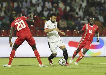 شطة لاعب منتخب مصر فاجأني أمام غينيا بيساو ومحمد صلاح لم يقدم أداء أفضل لاعب في العالم