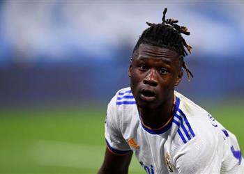 شقيقه عن سبب رفض كامافينجا اللعب لـ باريس سان جيرمان قطار ريال مدريد يأتي مرة واحدة
