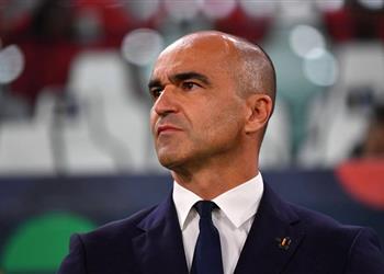 ذا أثلتيك إيفرتون يتواصل مع روبرتو مارتينيز ومنتخب بلجيكا يرد