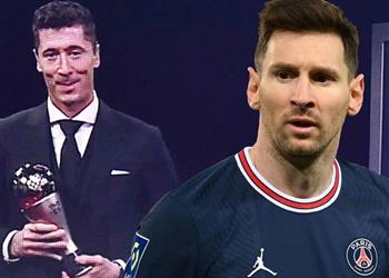 ليفاندوفسكي يعلق على عدم تصويت ميسي له في جائزة ذا بيست
