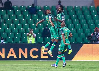 فيديو جزر القمر تخطف فوز ا تاريخي ا من غانا في مباراة مثيرة بـ أمم إفريقيا