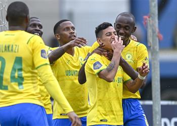 صحيفة جنوب إفريقية الأهلي جدد اهتمامه بالتعاقد مع سيرينو من صن داونز