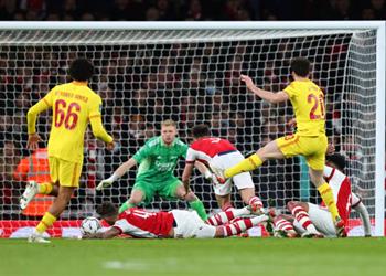 في غياب محمد صلاح فيديو جوتا وأرنولد يقودان ليفربول لنهائي كأس كاراباو بإسقاط آرسنال