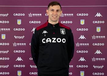 رسمي ا أستون فيلا يعلن تجديد عقد مارتينيز حتى 2027