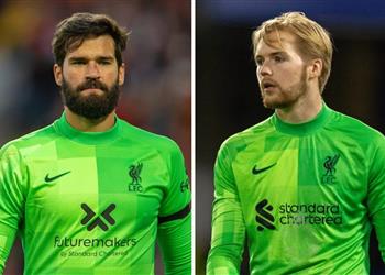 بين أليسون وكيليهر كلوب يعلن حارس ليفربول في نهائي كأس كاراباو أمام تشيلسي