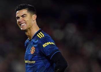 بند في عقد رونالدو يهدد بخفض 25 من راتبه مع مانشستر يونايتد