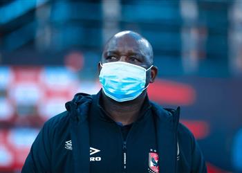 موسيماني عن تصريحاته بشأن خطورة لاعب صن داونز قبل مواجهة الأهلي أخبار كاذبة