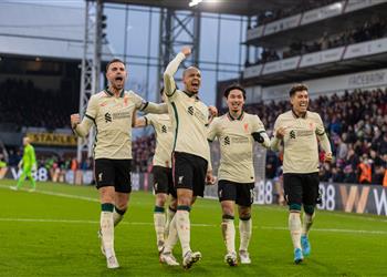 فيديو آليسون يتألق وليفربول يستغل تعثر مانشستر سيتي ويفوز على كريستال بالاس في الدوري الإنجليزي