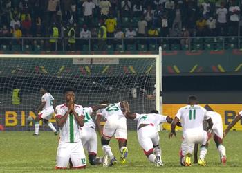 فيديو بركلات الجزاء بوركينا فاسو تعبر الجابون وتصبح أول المتأهلين لربع نهائي أمم إفريقيا