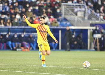 ألبا ينفجر الانتقادات جزء من السيرك الذي يتم نصبه وإذا لعبت جيد ا لن يتحدثوا عني