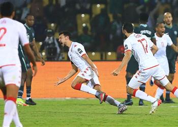 مهاجم نيجيريا السابق يحدد سببا وحيدا للسقوط أمام تونس في أمم إفريقيا