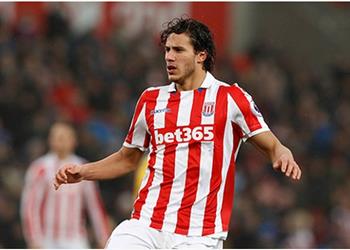 م حترفين مؤتمر هيوز رمضان حافظ على مركزه بجدارة وأظهر خبرة كبيرة ببطولة الأمم الأفريقية