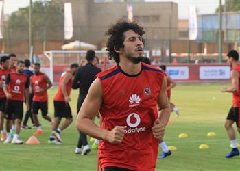 حجازي يغيب عن الأهلي أمام الزمالك بسبب تأشيرة إنجلترا