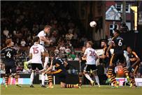 نيوكاسل يسقط خارج أرضه أمام فولهام في إفتتاح مباريات الشامبيونشيب