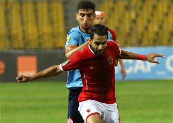 موعد وصول طاقم حكام مباراة الأهلي والوداد