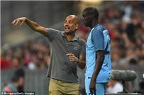 مستقبل توريه يايا يرفض الإستسلام ويرغب في تمديد عقده مع مانشستر سيتي ويتطلع لإثبات نفسه لجوارديولا