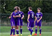 م حترفين تريزيجيه يرحب بالرحيل عن أندرلخت إلى متصدر الدوري