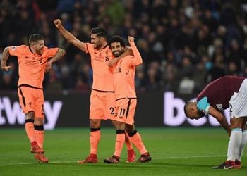 محمد صلاح يسير على خطى أسطورة ليفربول