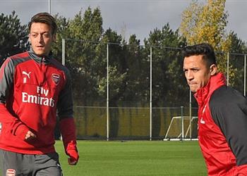 آرسنال يوافق على رحيل أوزيل وسانشيز