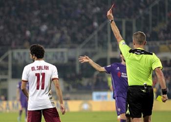 م حترفين صلاح يحمل ذكريات سيئة مع حكم مباراة يوفنتوس وروما