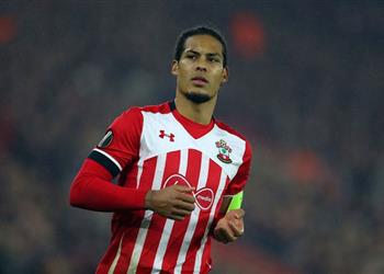 فان ديك ي فضل الانتقال لـ ليفربول عن أرسنال وتشيلسي