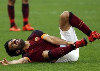 م حترفين شكوك حول لحاق صلاح بديربي العاصمة بعد إصابته في تدريبات روما