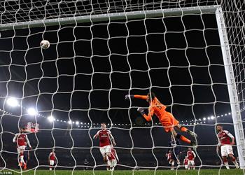 بالفيديو محمد النني يحصل على تقييم عالي بعد مشاركته أمام النجم الأحمر