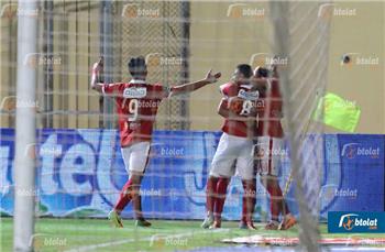 بأقدام الغزال ورأسية انطوي الأهلي يسقط الشرقية للدخان وديا