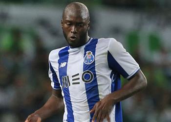 برشلونة يعثر على بديل بوسكيتس في بورتو البرتغالي