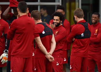 إحصائية صلاح يتفوق على مبابي في سوق الانتقالات الصيفي