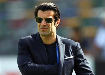 فيجو يحظى بمنصب في الاتحاد الأوروبي لكرة القدم