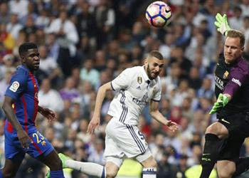 الكلاسيكو ماركا الإسبانية تير شتيجن وأومتيتي ساهما في الفوز أمام ريال مدريد