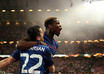 بطل اليورباليج جازيتا ديللو سبورت الإيطالية دعونا نطلق اسم رايولا يونايتد على الشياطين الحمر