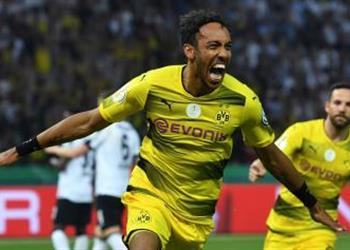 تقارير الميركاتو مورينيو تحدث مع أوباميانج لضمه إلى مانشستر يونايتد