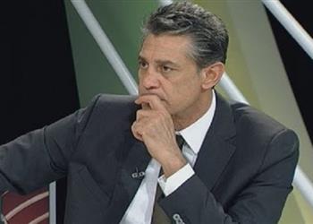 ناصف أجاي يفتقد أساسيات الكرة والدفع بـ جمعة ليس له مبرر