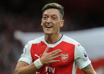 ختام_الميركاتو برشلونة يحاول ضم أوزيل في اليوم الأخير