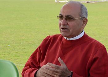 عادل طعيمة منتخب مصر يضم لاعبين مجاملة