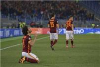 التوبيللي صلاح استثنائي مثل توتي في بداية عصره الذهبي