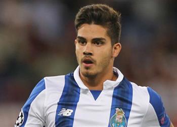 تقارير الميركاتو ميلان يتنافس مع زينيت على ضم مهاجم بورتو سيلفا