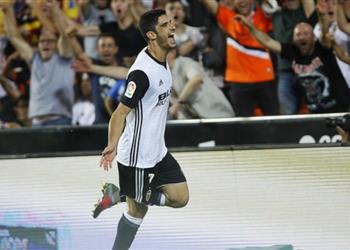 لاعب فالنسيا يرد على اهتمام ريال مدريد