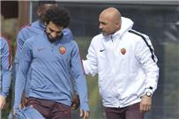 صلاح ضمن قائمة روما لموقعة بورتو بدوري أبطال أوروبا